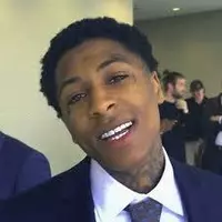 𝒞+𝑅 (royyyloverchey)