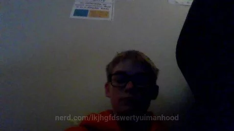 im so confused by lkjhgfdswertyuimanhood