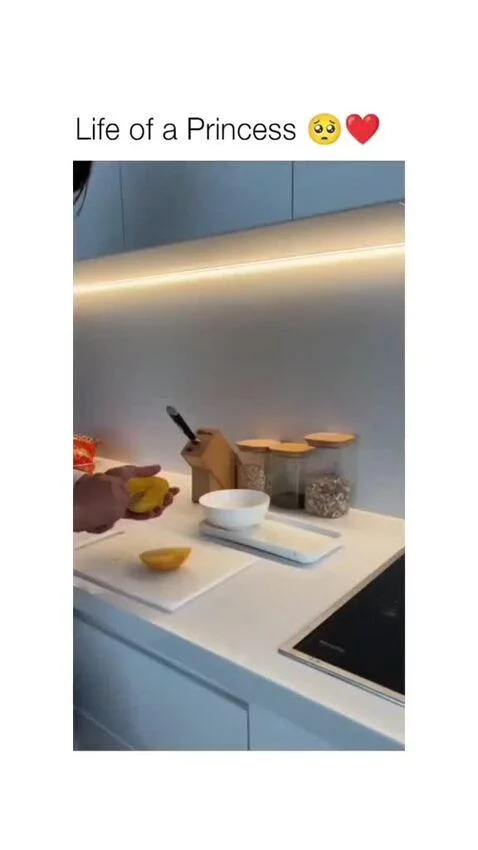 he takes care of me when i'm on my periods by broken-ella1