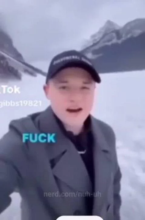 wwat is dawg doin🤨 by nuh-uh