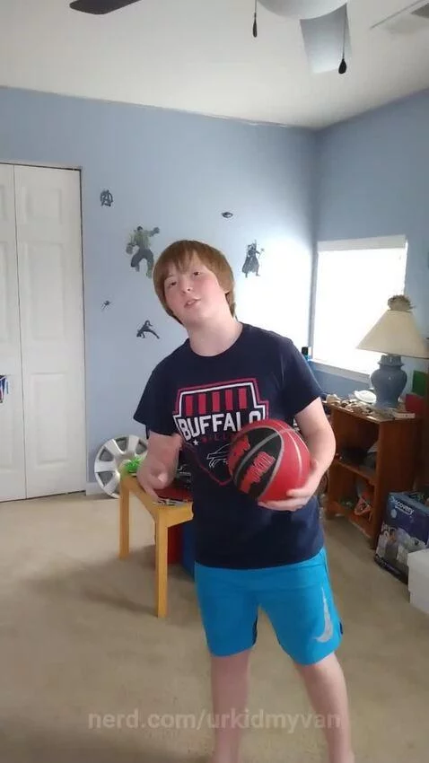 I'm insane by urkidmyvan