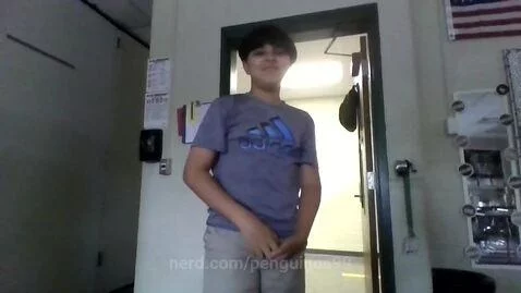 Los penguinos van da mascar
kawasaki
kago
crigo
ESTRIPPER by penguinos99