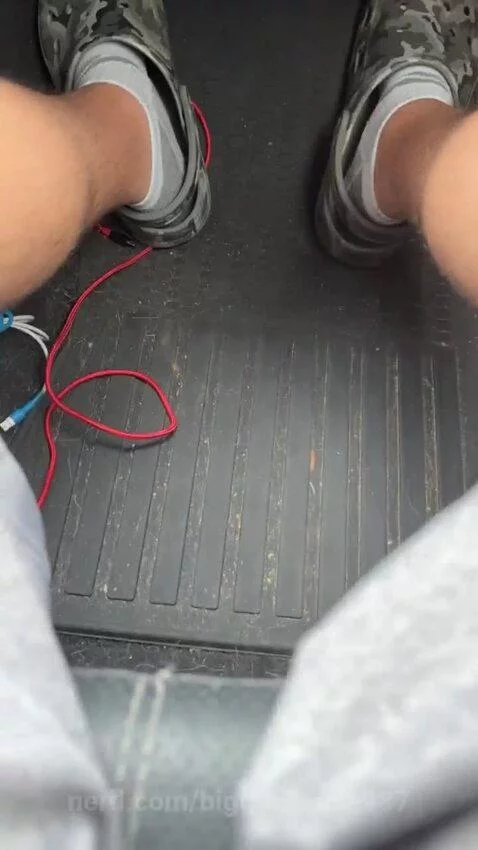 Just chilln with my feet by biggycheese987