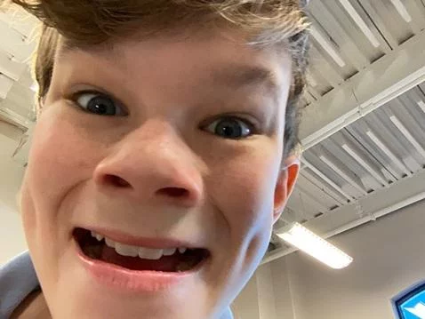 Nom nom by roundabout