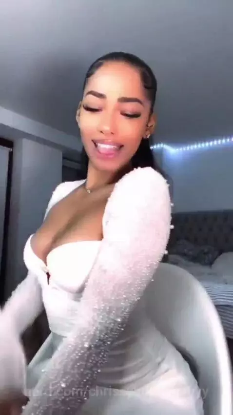 I'll fuck yo mannzz!.☠ by chrissybennobabyy