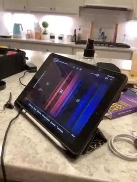 Taking for ever by marlaylay