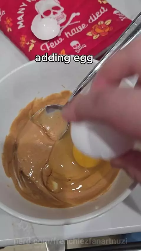 Idk wat copyright rules r like here so ima just say nothing ... by frenchiezfanartnuzi