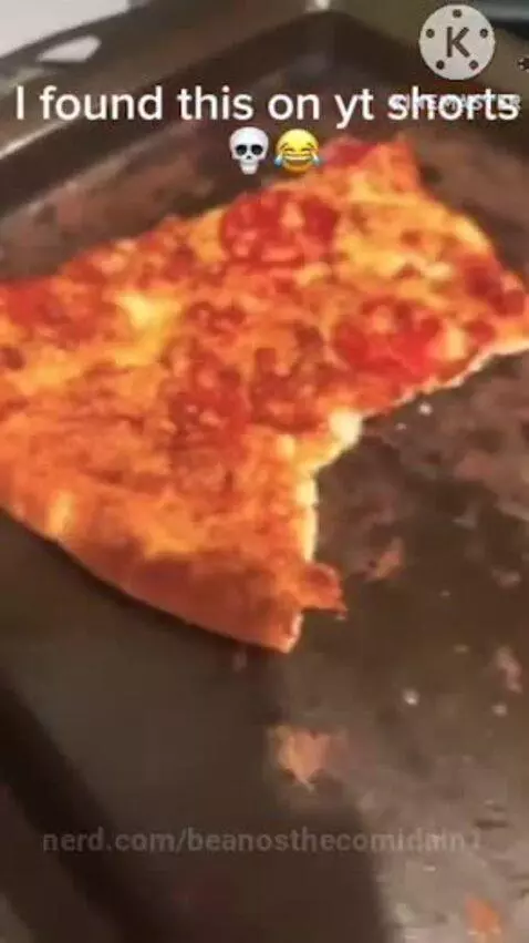 DONT CUT YOUR PIZZA LIKE THIS by beanosthecomidain1