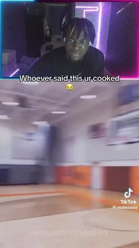 Nah chat wrong foe that..💀 by clouted-01