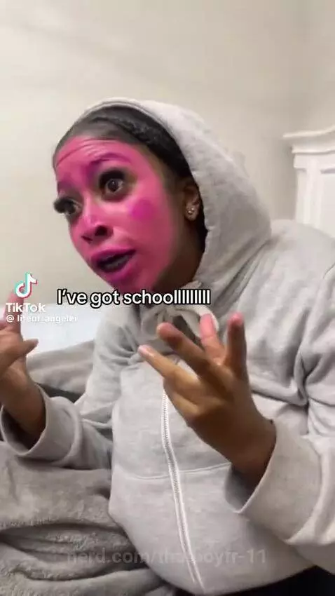 Pov: is Sunday by thatboyfr-11