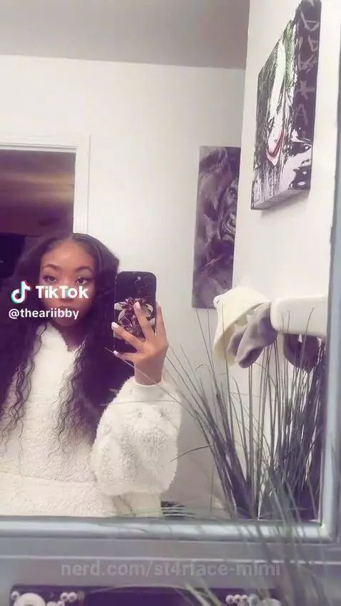 Ari from kinigra deon by st4rface-mimi