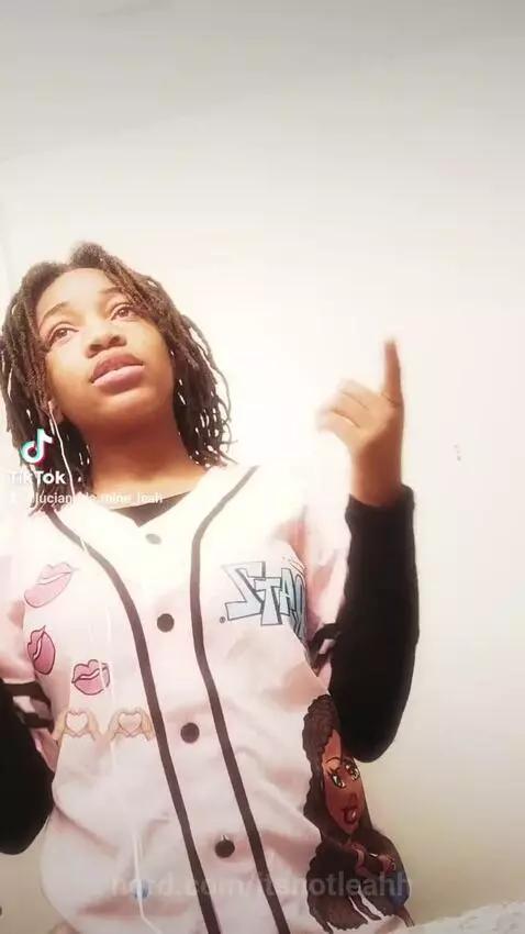 Video by itsnotleahh