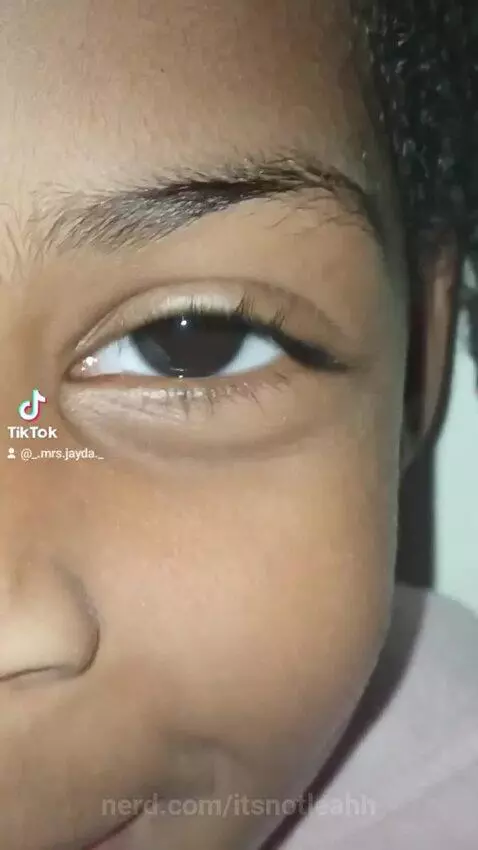 My lil sister by itsnotleahh