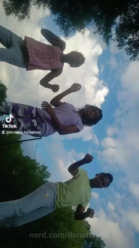 Old ass video by itsnotleahh