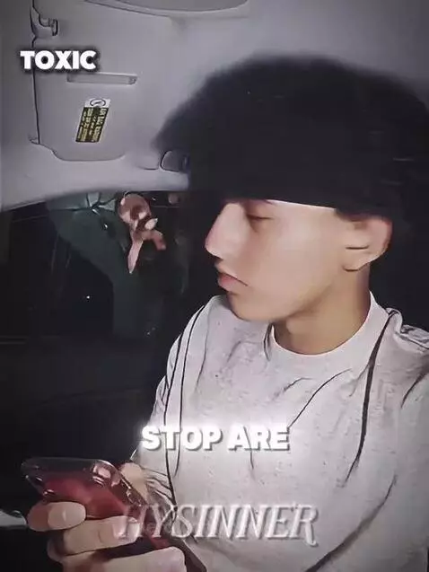 Toxic vs loyal by coolsex