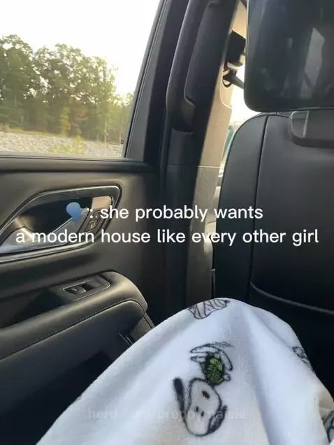 preppymaisie post preview