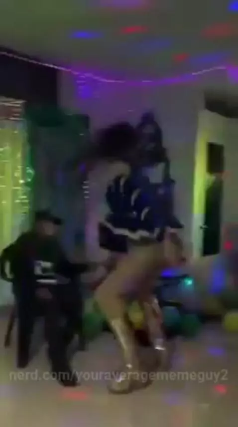 A lil too heavy don't ya think? by youraveragememeguy2