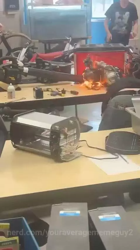 So, long story short... this happened today @ school
(Appare... by youraveragememeguy2