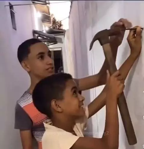 Another repost for you to laugh at... by youraveragememeguy2