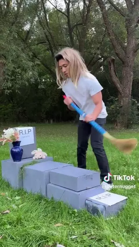 grave cleaning??? by im1not3her