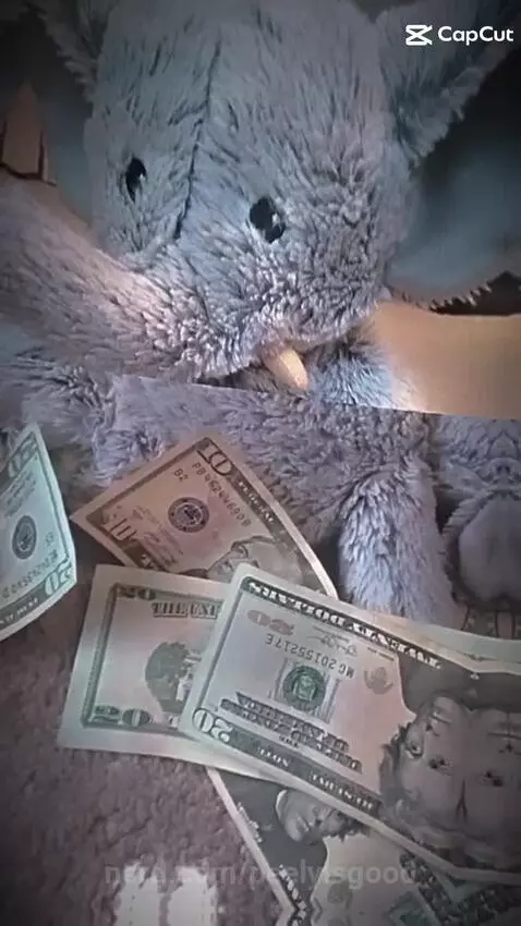 Another elephant edit by peelyisgood