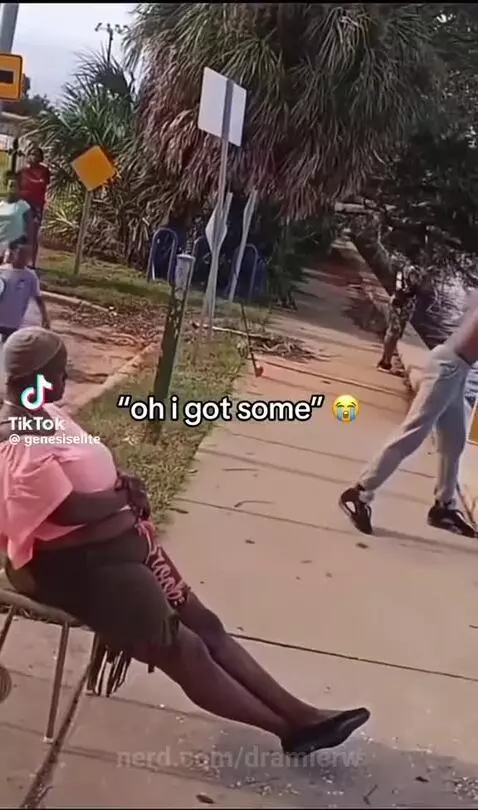 SHE GOTHER WEAVE SNATCHED OFF 🤣 by dramierw