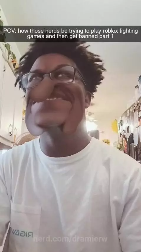 How those nerds be trying to play roblox fighting games and ... by dramierw