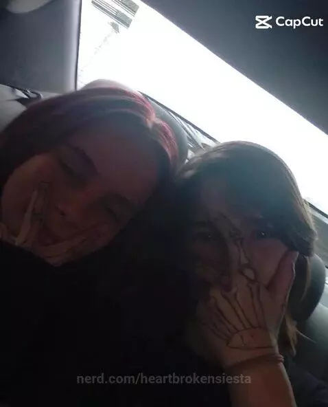 Video by heartbrokensiesta