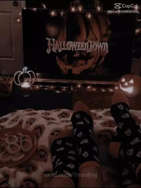 Halloween is the best holiday tbh..:3 by 1nonlyaj