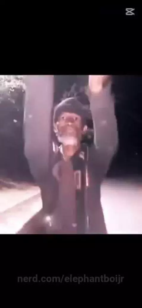 Video by elephantboijr