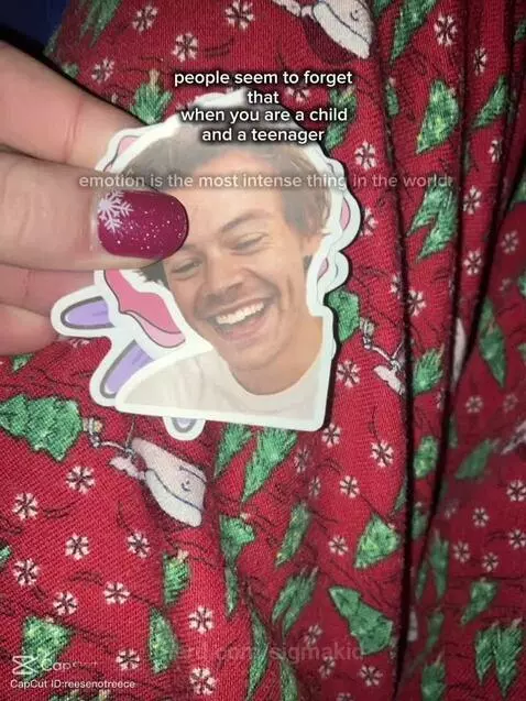 PARENTS NEED TO SEE THISSS by sigmakid