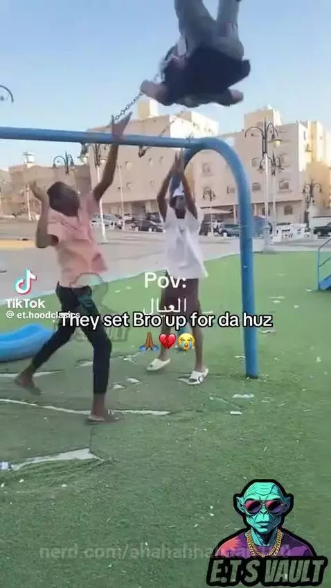 Oh Fuh na 🤕 by ahahahhahaah100