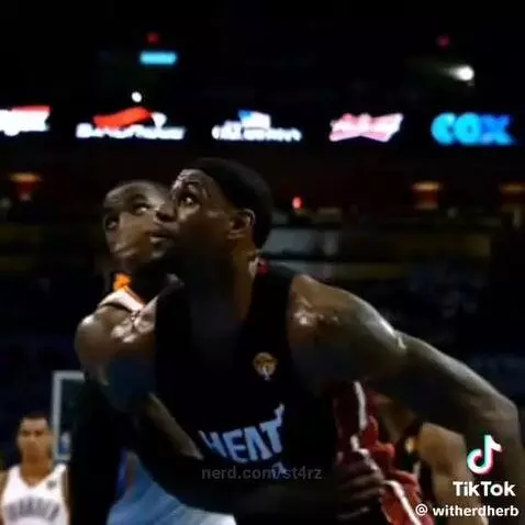 Wait until the end please 💕💀 by st4rz