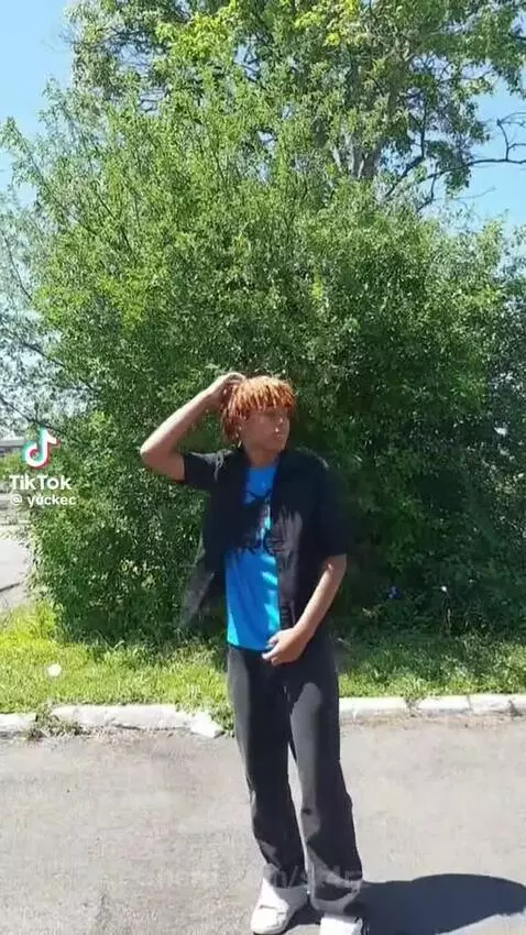 Can I get a chezburger by st4rz