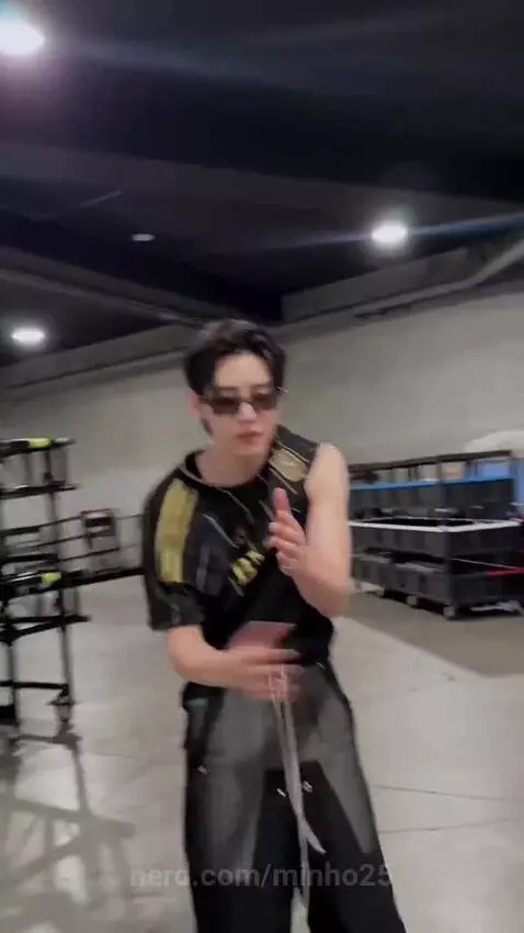 At this point is he probably making the staff film it by minho25