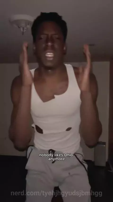 Video by tyehjhgyudsjbmhgg