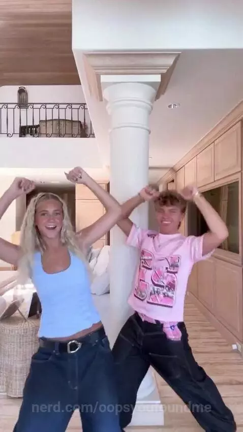 Video by oopsyoufoundme