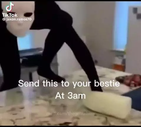 Video by thegoatshow