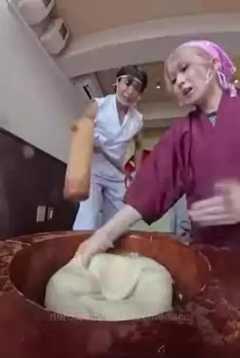 "YISHU😡" "Hai hai😃🎀" by maknaemenace