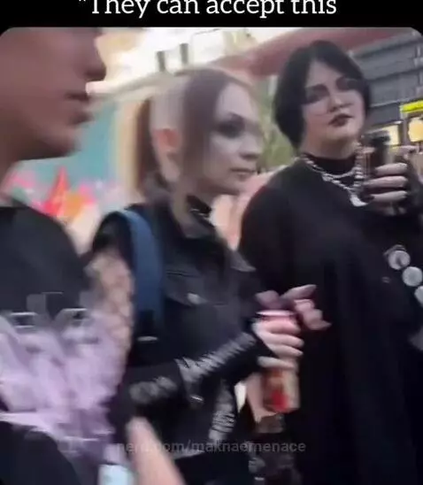 What is wrong with humanity?😔💔 by maknaemenace