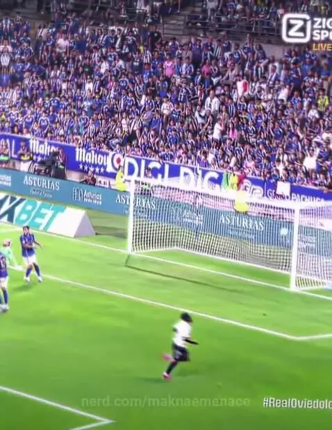 MBAPPEEE by maknaemenace