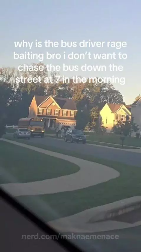 😭 by maknaemenace