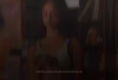 this is eatingg😍 by maknaemenace