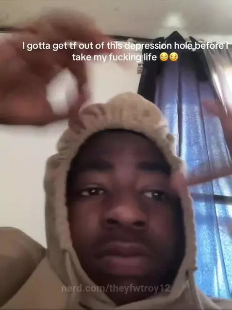 Video by theyfwtroy12