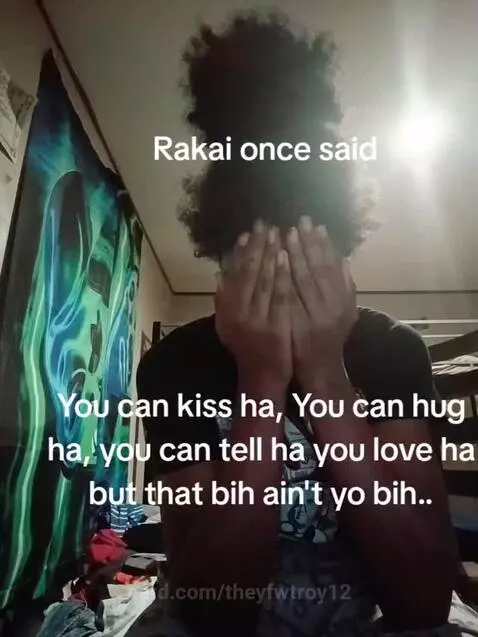Video by theyfwtroy12