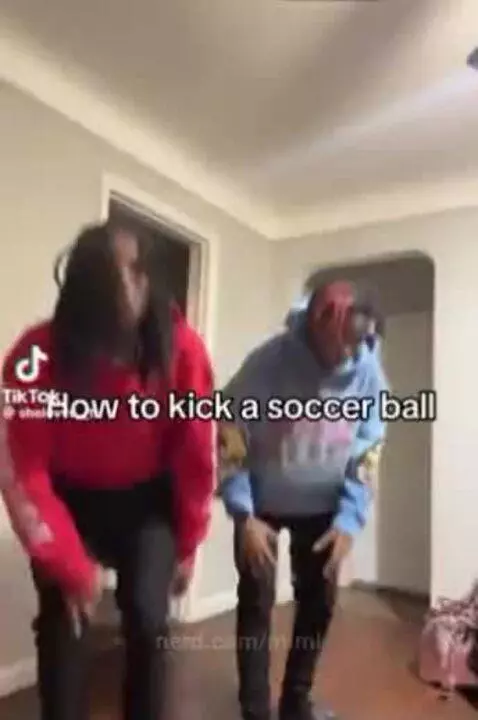 DAMN he throw it back better then me by mimi