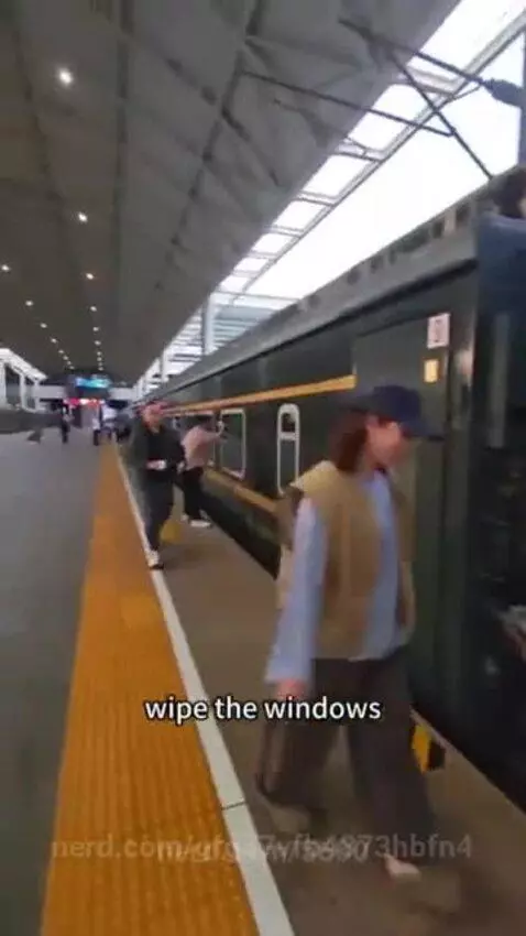 long train ride by gfg37vfb4873hbfn4