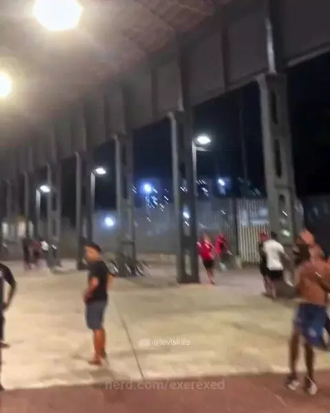 Just a normal day in Brazil 🇧🇷⚽ by exerexed