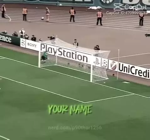 Who remembers when Ronaldo wear number 9 by p90thor1256