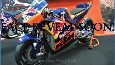 Face reveal soon!!!!!!!!! by twoleftfeet